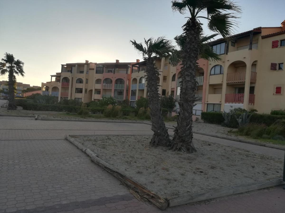 Le Victoria'S Beach Barcares - Parking Prive - Direct Plage - 5 Minutes A Pied Du Lydia - 3 Personnes Le Barcarès Eksteriør billede